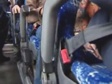 Cinturón de seguridad en autobuses escolares