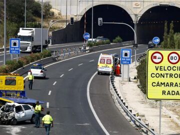 Fallecen 14 personas en las carreteras españolas