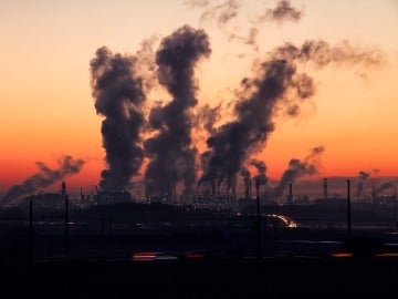 El aire y el polvo contaminado llegan a Europa desde EEUU