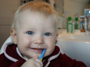Alimentos para que tus hijos mantengan una buena salud bucodental Alimentos para que tus hijos mantengan una buena salud bucodental