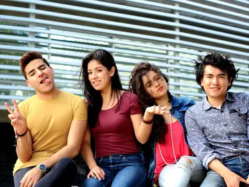 Adolescentes Adolescentes