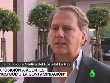 De Castro, jefe de sección de Oncología médica del Hospital La Paz De Castro, jefe de sección de Oncología médica del Hospital La Paz