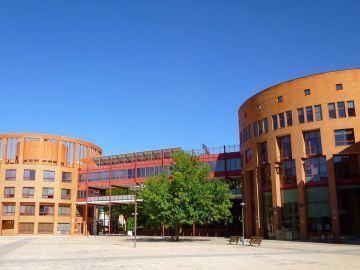 Fachada del Ayuntamiento de Coslada Fachada del Ayuntamiento de Coslada