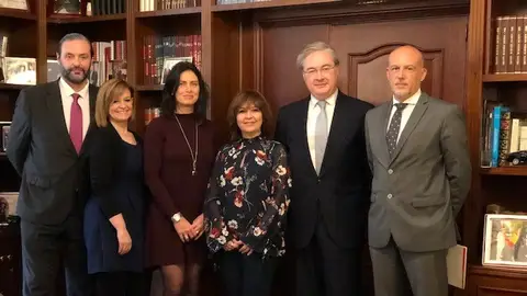 La Asociación Española de la Carretera y la Fundación CEA se unen para reducir los accidentes de tráfico La Asociación Española de la Carretera y la Fundación CEA se unen para reducir los accidentes de tráfico