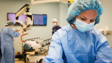 Las mujeres presentan una tasa de supervivencia más alta después de un ataque cardíaco si las tratan doctoras Las mujeres presentan una tasa de supervivencia más alta después de un ataque cardíaco si las tratan doctoras