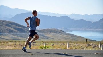 El ejercicio físico también reduce el riesgo de cáncer y poca gente lo sabe El ejercicio físico también reduce el riesgo de cáncer y poca gente lo sabe