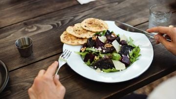Estudian cómo identificar una dieta saludable actualizada a nivel mundial Estudian cómo identificar una dieta saludable actualizada a nivel mundial