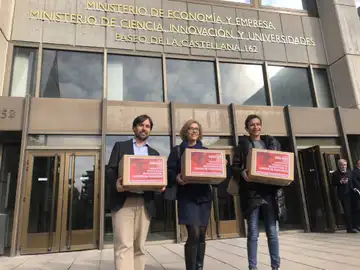Los representantes de las tres asociaciones que han recogido firmas para investigación en cáncer de páncreas Los representantes de las tres asociaciones que han recogido firmas para investigación en cáncer de páncreas