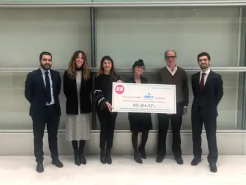 La Asociación Debra-Piel de Mariposa recibe la recaudación del concierto Rock & Law 2018 La Asociación Debra-Piel de Mariposa recibe la recaudación del concierto Rock & Law 2018