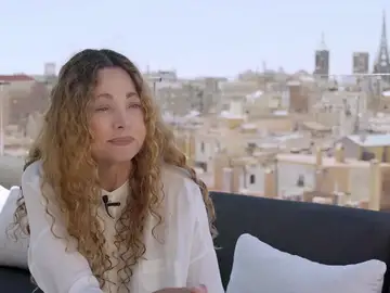 Ángela Becerra Ángela Becerra