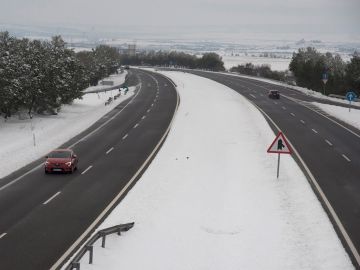 Nieve en Madrid, carreteras cortadas y estado del tráfico por el temporal filomena en España