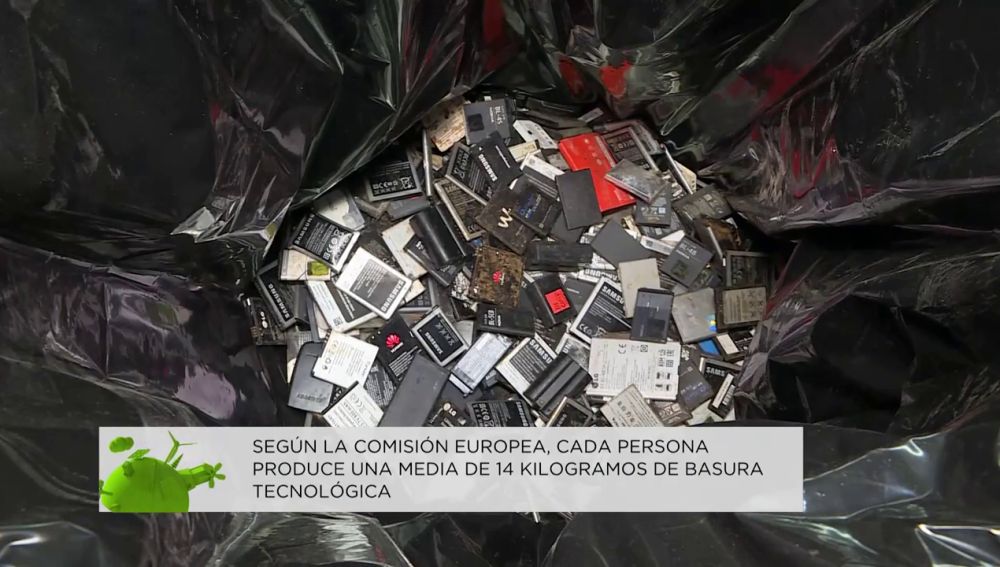 Los españoles somos líderes en consumo de dispositivos electrónicos, pero no en su reciclado
