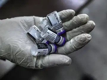 CAl menos 14 heridos en las protestas contra las restricciones por el coronavirus en Alemania CAl menos 14 heridos en las protestas contra las restricciones por el coronavirus en Alemania