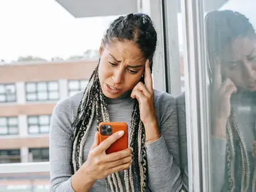 El teléfono de atención al suicidio 024 atendió más de 34.000 llamadas en sus cuatro meses de funcionamiento El teléfono de atención al suicidio 024 atendió más de 34.000 llamadas en sus cuatro meses de funcionamiento