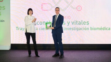 Organoides y epigenética, el trabajo de Nuria Montserrat y Manel Esteller, galardonados en la última edición de los Premios Constantes y Vitales