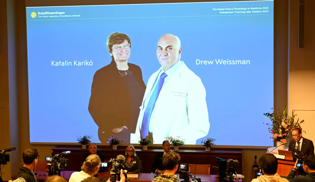 Karikó y Weissman, nuevos Nobel de Medicina en por sus investigaciones en la vacuna contra la covid