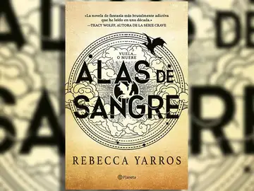 Portada Alas de Sangre de Rebecca Yarros Portada Alas de Sangre de Rebecca Yarros