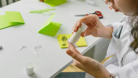 Un ingrediente del pegamento infantil podría ser eficaz contra el cáncer  Un ingrediente del pegamento infantil podría ser eficaz contra el cáncer