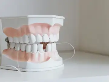 higiene bucal hilo dental higiene bucal hilo dental