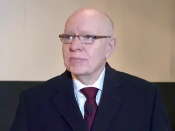 El escritor argentino Jorge Fernández Díaz El escritor argentino Jorge Fernández Díaz