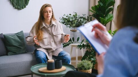 El Gobierno destina 57 millones a las comunidades para reforzar la salud mental y prevenir el suicidio