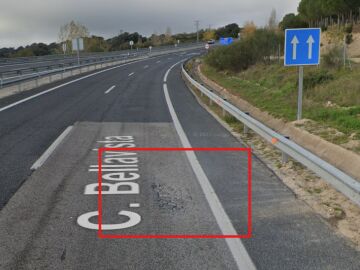 Pavimento inestable en la M-501 conocida como "Carretera de los Pantanos"