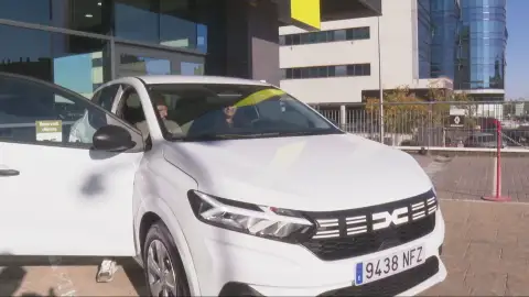 Cuando el empleo depende de un carné de conducir: el proyecto que impulsa a mujeres a conseguirlo Cuando el empleo depende de un carné de conducir: el proyecto que impulsa a mujeres a conseguirlo