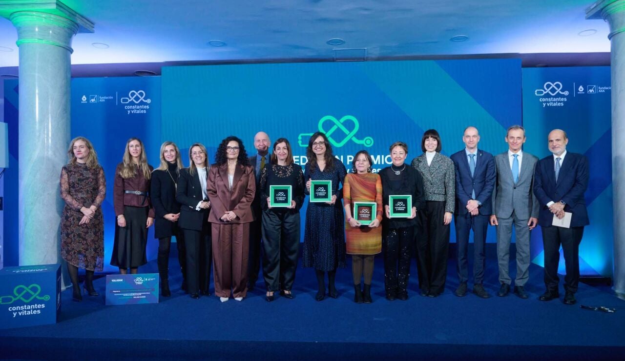 Foto familia XI edici&oacute;n Premios Constantes y Vitales