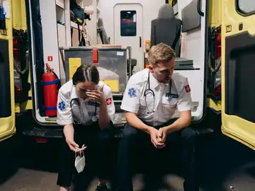 Según un estudio muchos médicos jóvenes sufren de "burnout" Según un estudio muchos médicos jóvenes sufren de "burnout"