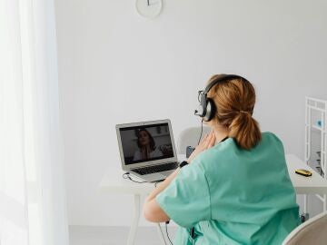 La nueva ley 39/2006 consolida la teleasistencia como un derecho para todas las personas dependientes