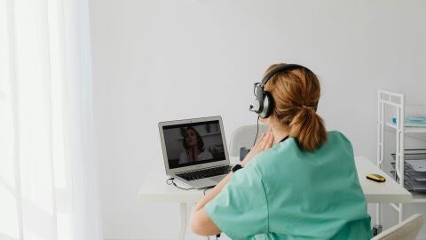 La nueva ley 39/2006 consolida la teleasistencia como un derecho para todas las personas dependientes