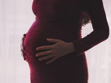 La endometriosis reabre el debate sobre los riesgos desconocidos en el desarrollo del beb&eacute; durante el embarazo