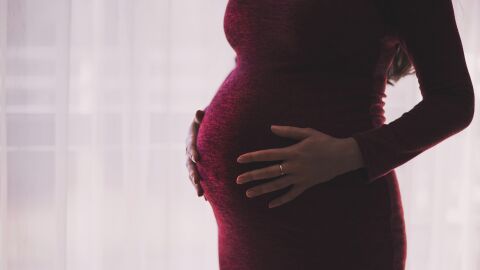 La endometriosis reabre el debate sobre los riesgos desconocidos en el desarrollo del bebé durante el embarazo