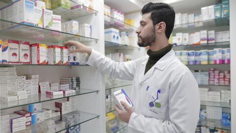 Sanidad impulsa la digitalización de las farmacias y prepara la eliminación progresiva del cupón precinto