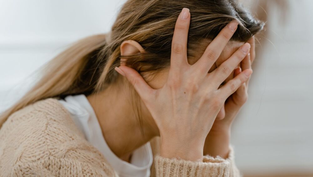 Problemas digestivos, palpitaciones o acné: cuando la salud mental se manifiesta en el cuerpo