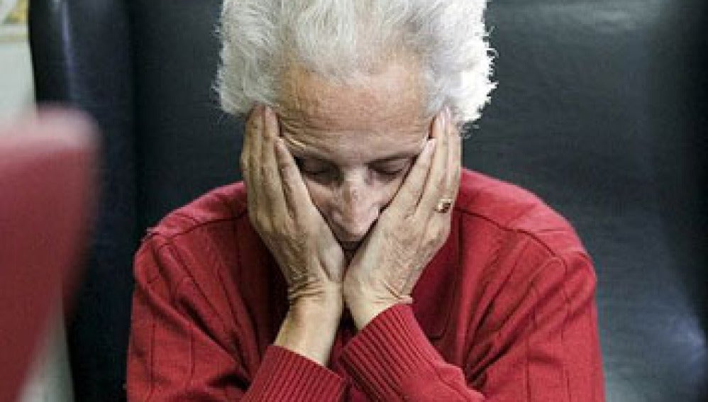 Mujer con Alzheimer