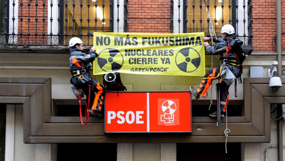 Greenpeace protesta contra las nucleares