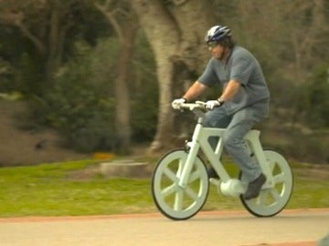 Una bicicleta de cartón, resistente y ecológica Una bicicleta de cartón, resistente y ecológica