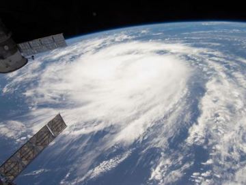 Fabricar nubes para controlar los huracanes