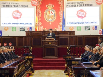 Matías Prats presentando la V Edición de los Premios Ponle Freno