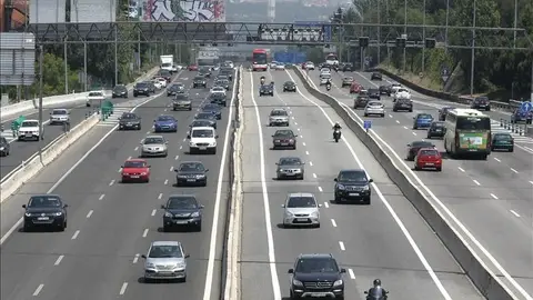 Tres de cada cuatro conductores mantiene intacto su carné de puntos Tres de cada cuatro conductores mantiene intacto su carné de puntos