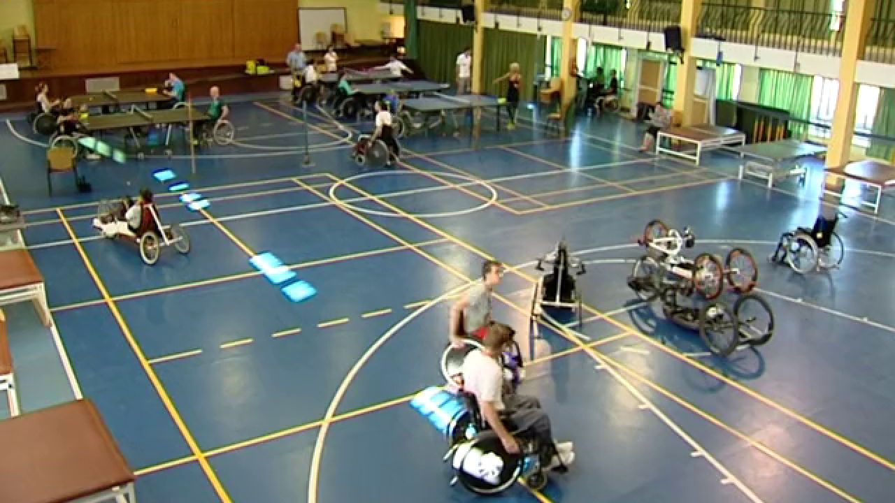 El Hospital Nacional de Parapléjicos contará con nuevas 'handbikes' para  impulsar el ciclismo de manos entre los pacientes