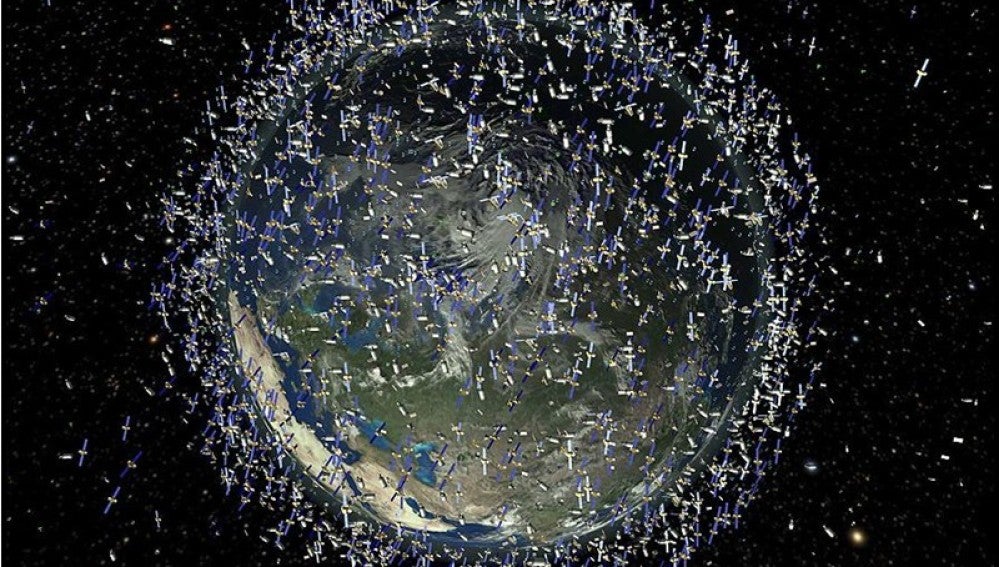 Basura espacial en la órbita baja
