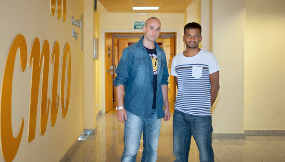 Nabil Djouder (izquierda) y Krishna Tummala (derecha). /CNIO