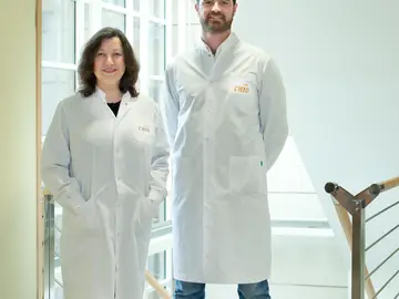 Mirna Pérez-Moreno y Donatello Castellana Mirna Pérez-Moreno y Donatello Castellana
