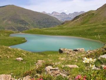 Los lagos de Aigüestortes en Lleida tienen una riqueza genética superior a la de la superficie de todos los océanos