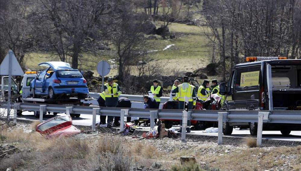 Imagen del accidente cerca de El Tiemblo (Ávila),
