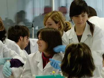 El CSIC organiza una jornada para promover las vocaciones científicas El CSIC organiza una jornada para promover las vocaciones científicas