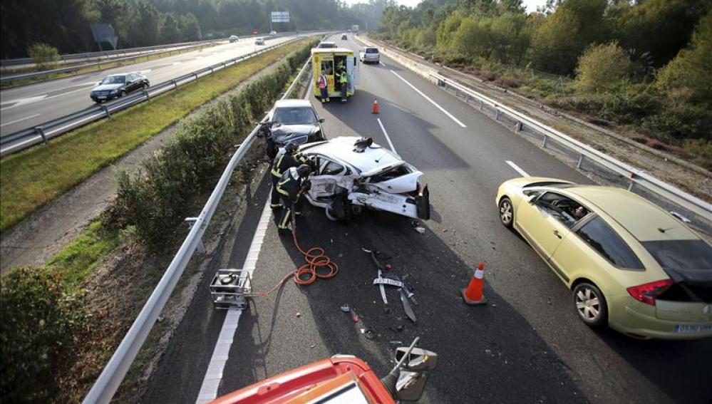 Ocho muertos y tres heridos en las carreteras españolas este fin de semana