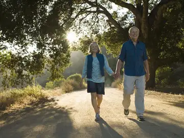 La velocidad al caminar podría prevenir la aparición del Alzheimer La velocidad al caminar podría prevenir la aparición del Alzheimer